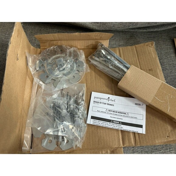 Pampered Chef Deluxe Air Fryer Skewers 100285 Open Box - Picture 2 of 3